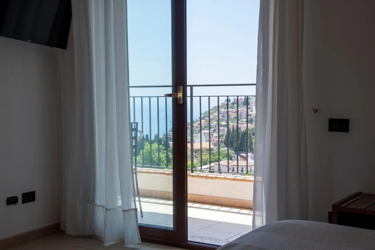 Antelima B&B Taormine Couette-café