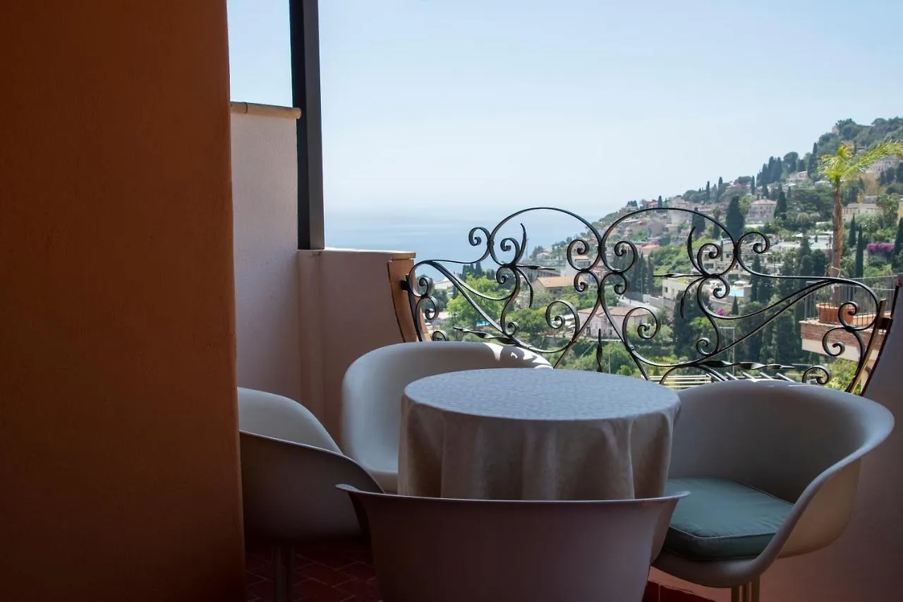 Antelima B&B Taormine Couette-café